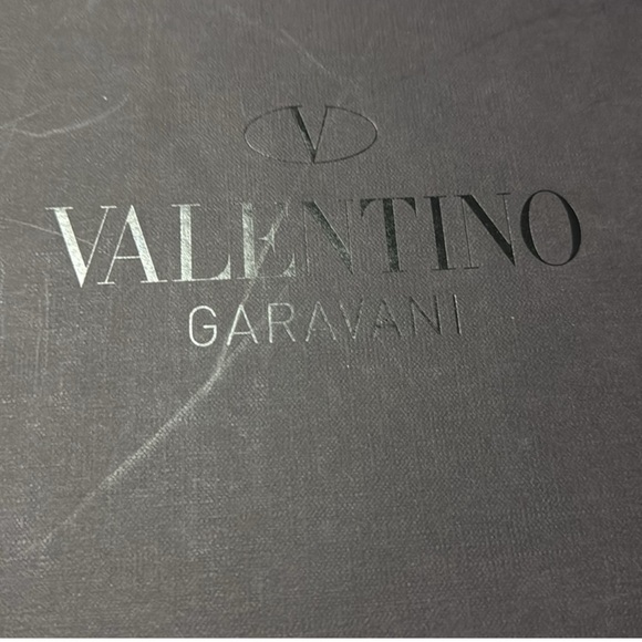 Valentino Garavani men’s sneakers - Picture 7 of 8